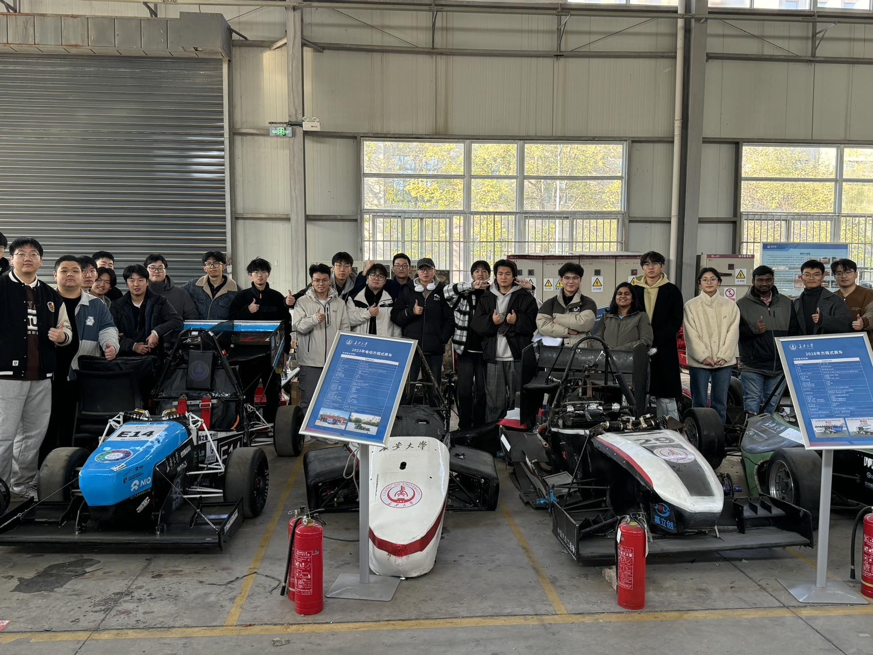 Aasifa Rounak with the students