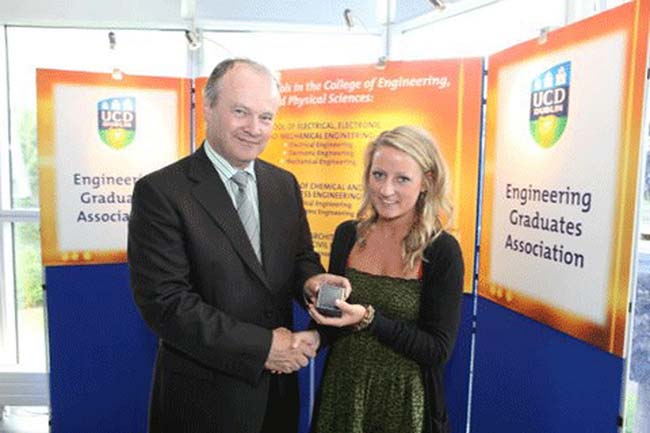 2009 Helsinn EGA Gold Medal Award Winner, Claire Waddell congratulated by Padraig Somers of Helsinn.