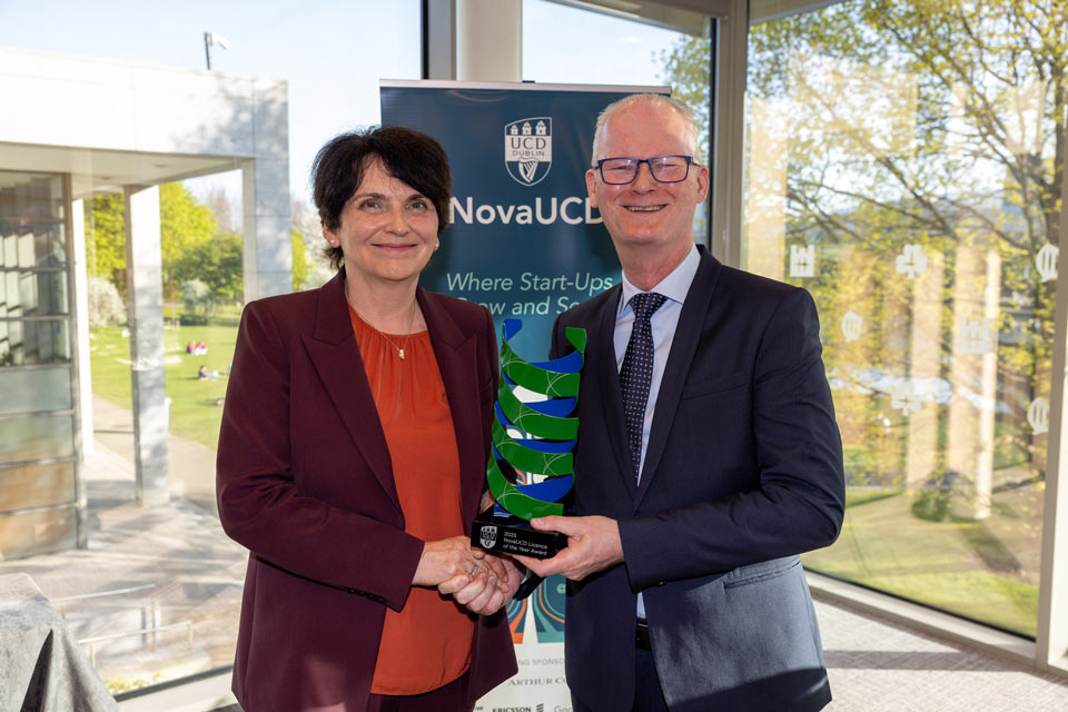 Professor Peter Kennedy, a Professor of Microelectronic Engineering at the UCD School of Electrical and Electronic Engineering, was named recipient of the 2025 NovaUCD Licence of the Year Award.