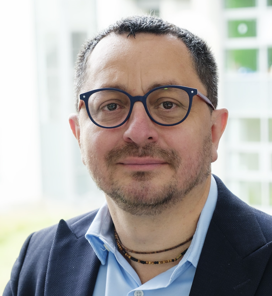 Profile photo of Dr. Ernesto Vasquez del Aguila