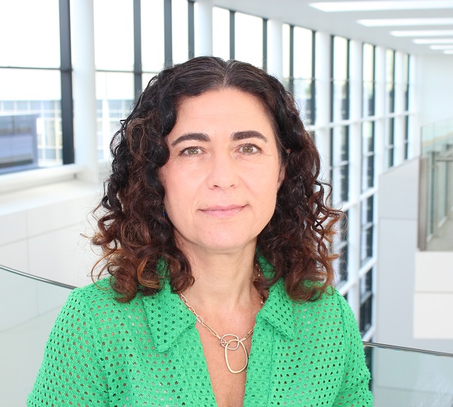 Profile photo of Delia Pearlman