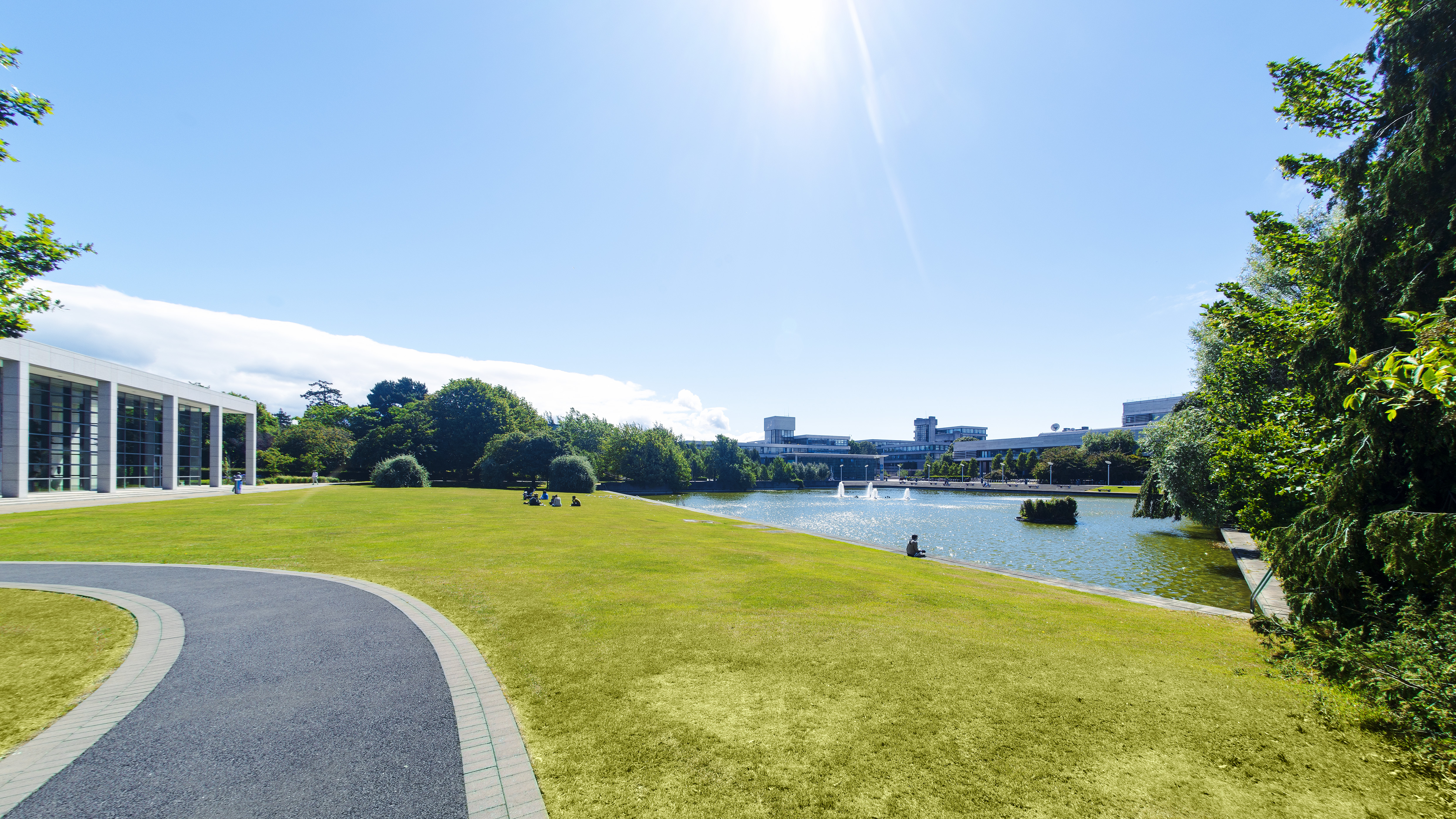 The lawn in front of the O'Reilly Hall, on a sunny summer day
