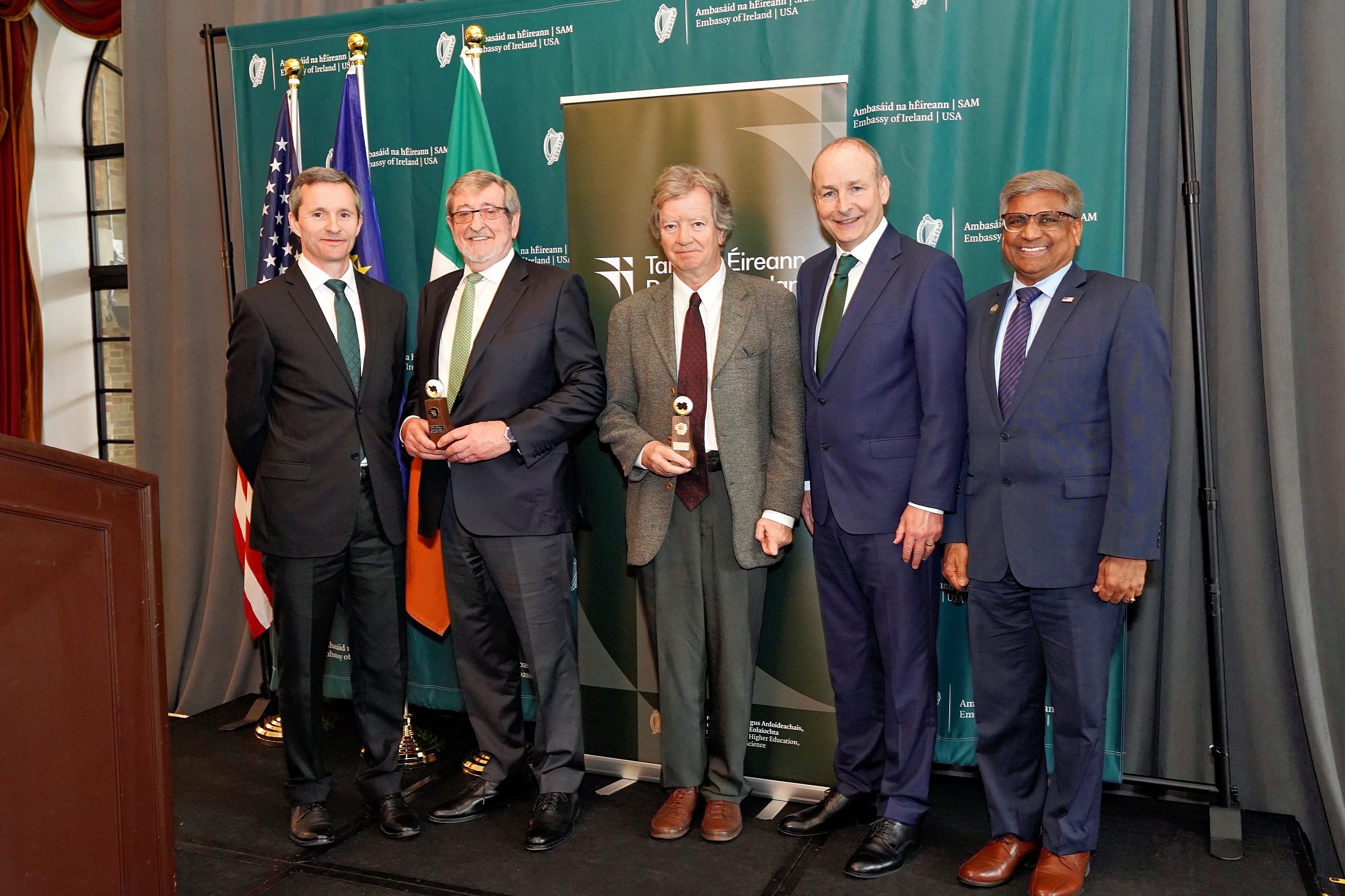 Research Ireland St Patrick’s Day Medals awarded to leading experts in philosophy and healthcare\n