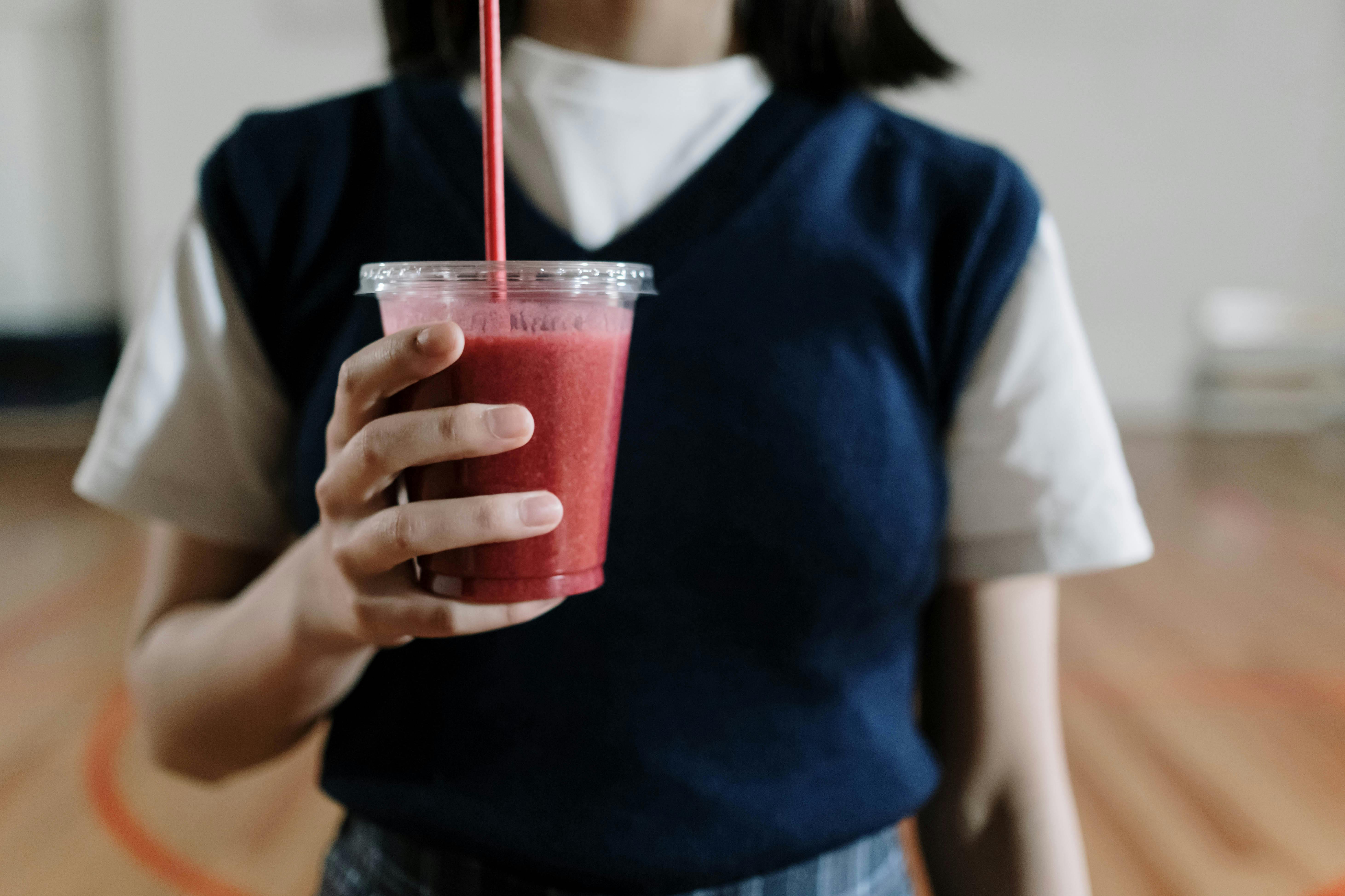 Researchers find some slush ice drinks pose risk to younger children